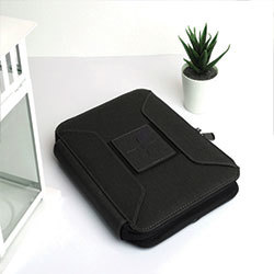 Vera HK0002 Multi-functional Travel Wallet
