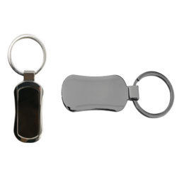 Rostam HK0150 Metal Keychain