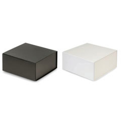 Kutxa HK0323 Gift Box with Magnetic Closure